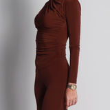 KAHVERENGİ DRAPE DETAY VÜCUDU SARAN TOP PANTOLON TAKIM